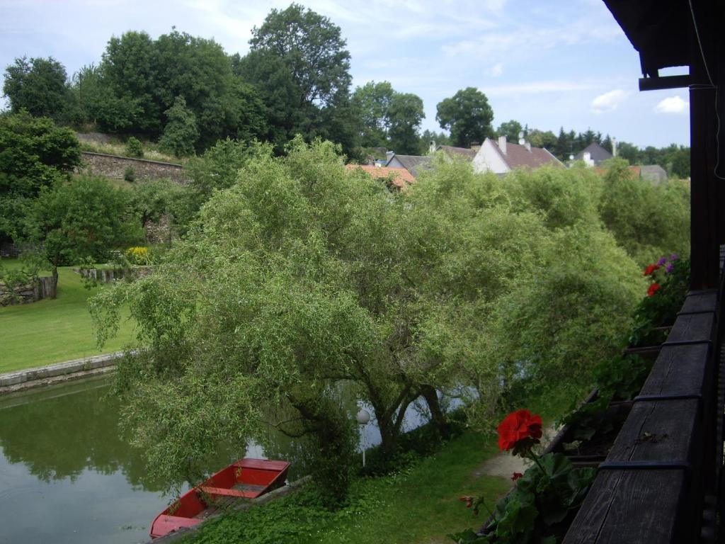 Penzion U Tkadlen Jindřichův Hradec Exterior foto